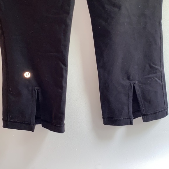 Lululemon Mid Rise Athletic Capris - Picture 3 of 4